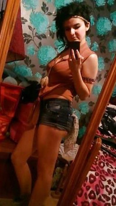 mature maman salope baise avec jeune jouire